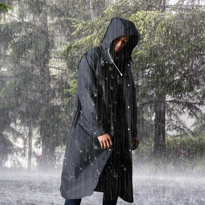 Funktionaler wasserdichter Regenmantel für Damen & Herren. Robuste Outdoorjacke schützt zuverlässig vor Regen.