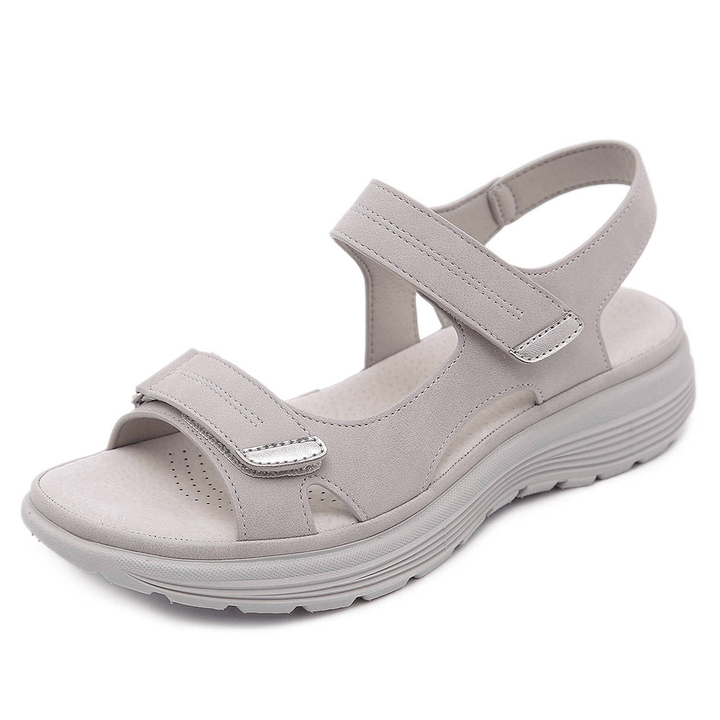 Elegante Damen Komfort Sandalen in Blau, orthopädisch und verstellbar für optimalen Halt den ganzen Sommer.