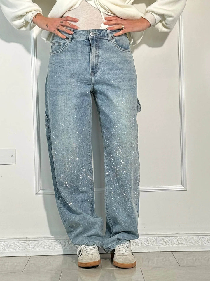 Damen Jeans Wide Fit, mit funkelndem Strass & praktischen Cargo-Taschen. Trendige Hose für jeden Anlass.