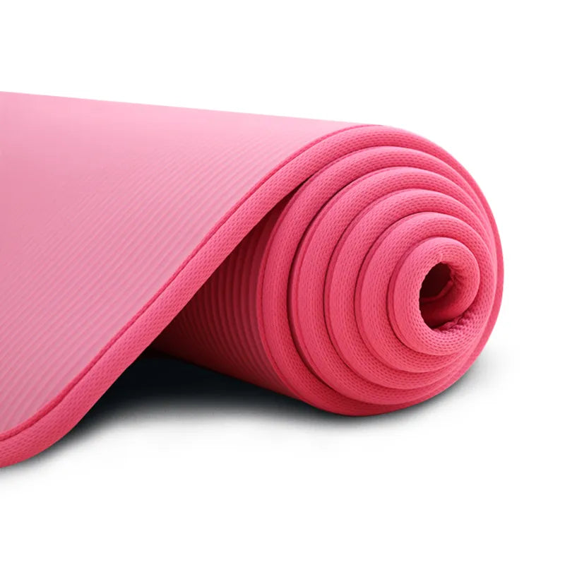 Extra dicke, rutschfeste Yogamatte, perfekt für intensives Yoga- & Fitnesstraining mit hohem Komfort.