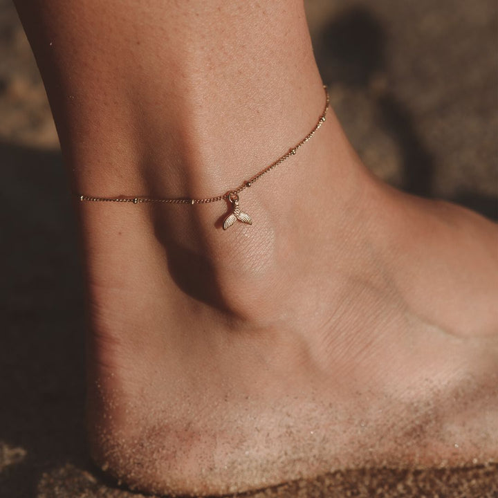 Verstellbare Meerjungfrau Fußkette für Damen in Gold & Silber, aus wasserfestem Edelstahl. Ideal für Sommer.