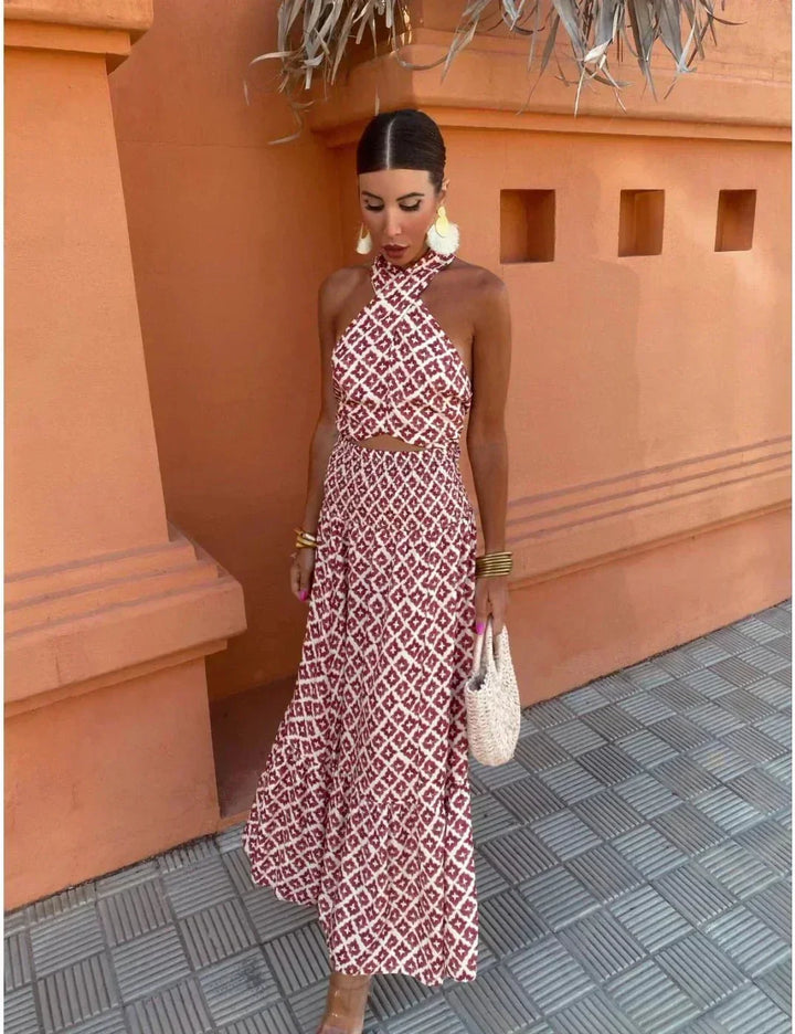 Schickes Elisa Damen Maxikleid, Neckholder-Stil mit Cut-out und geometrischem Muster. Vielseitiges Sommer-Abendkleid.