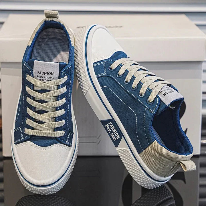 Bequeme Herren-Sneaker in modernem Design für Komfort und Vielseitigkeit im Alltag, ideal als Freizeitschuh.