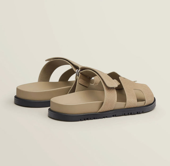 Elegante Damen Sandalen, leicht & bequem. Ideal als Stadtsandalen oder bequeme Strandsandalen.