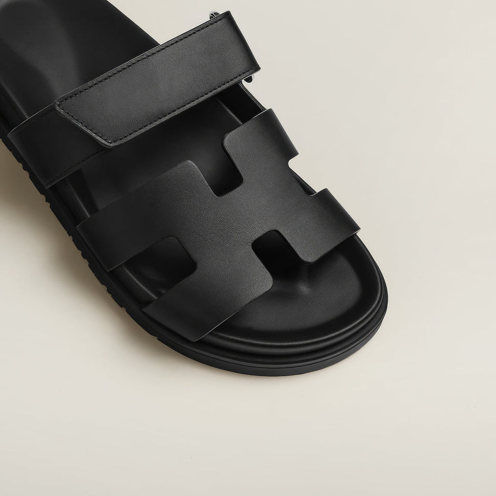 Lässige Damen Sandalen, perfekt als Strandsandalen & Stadtsandalen. Ideale Urlaubsschuhe für Frauen.