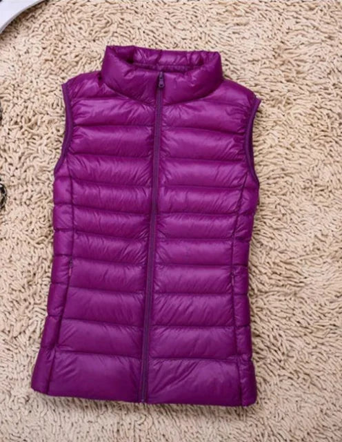 Sportliche, leichte Damen Steppweste für die Übergangszeit. Warm, figurbetont, ideal für Outdoor & Freizeit.