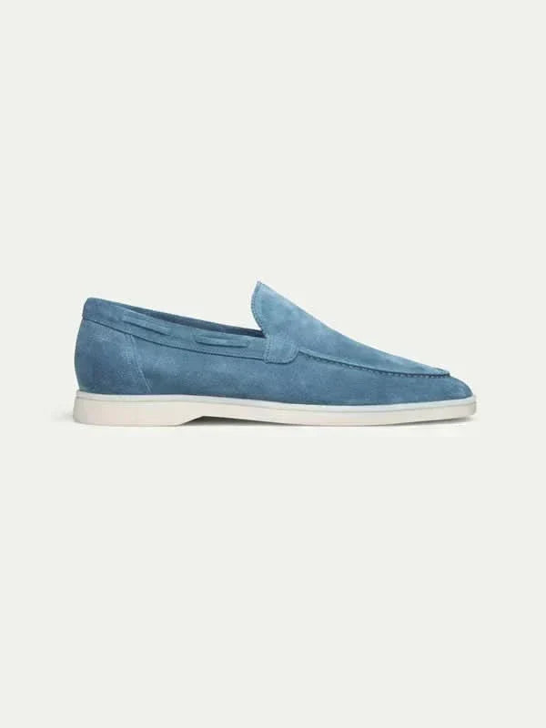 Klassischer Herren-Loafer in Ozeanblau, elegant & stilvoll. Ideal für Business, Freizeit und Sommer.