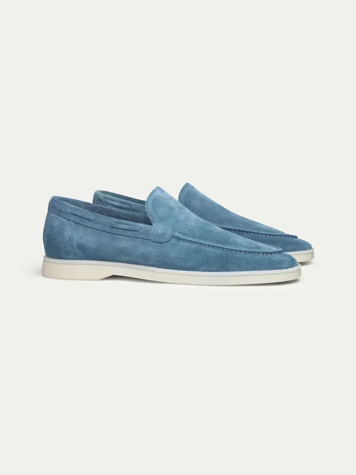 Komfortabler ozeanblauer Herren-Slipper, ein stilvoller Klassiker. Perfekt als Sommerschuh oder Businessschuh.