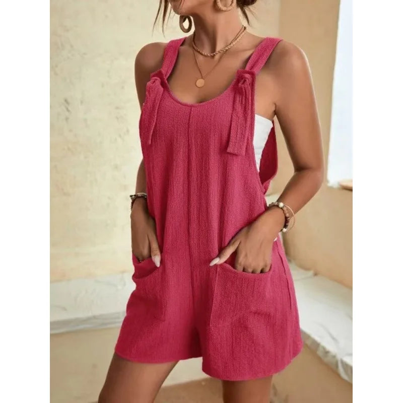 Unterteil des lockeren Damen Jumpsuits mit Seitentaschen, ideal für sommerliche Freizeitlooks.