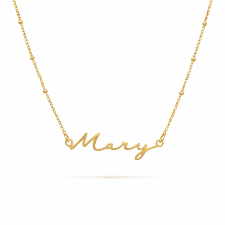 Edle personalisierte Namenskette für Damen aus Edelstahl, das perfekte individualisierte Schmuck-Geschenk.