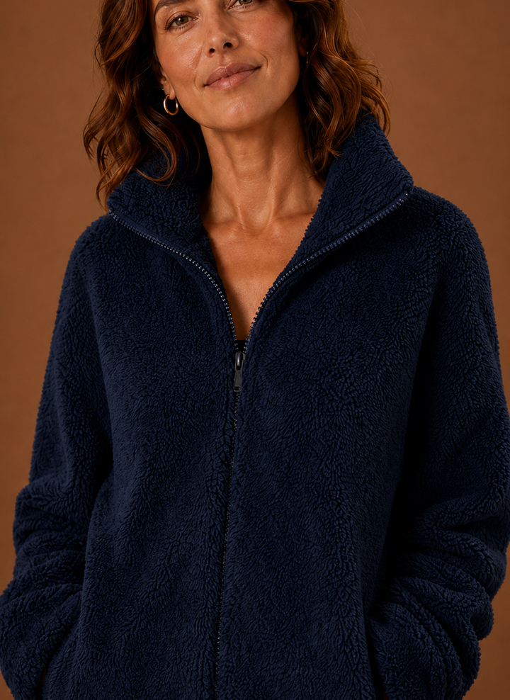 Damen Winterjacke aus Fleece mit Reißverschluss & Stehkragen, extra warm & gemütlich.