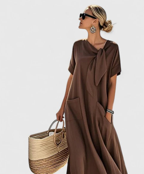 Elegantes Damen Sommerkleid mit V-Ausschnitt & Taschen, perfekt für Freizeit & Urlaub, vielseitig kombinierbar.