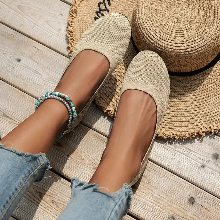 Bequeme Melina Sommerschuhe für Damen, perfekt als Hausschuhe oder Freizeitschuhe, leicht & komfortabel.