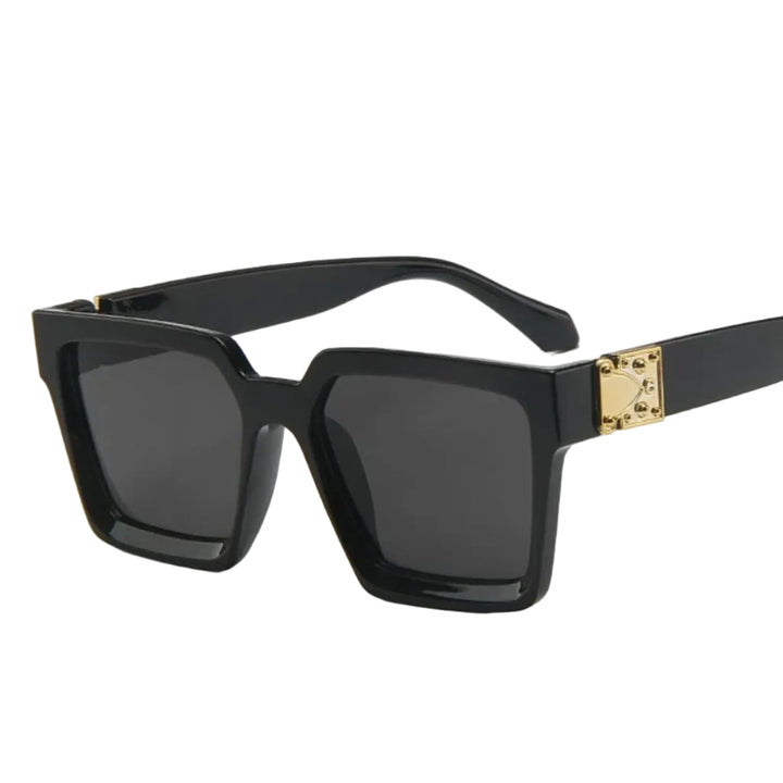 Elegante Damen Sonnenbrille mit polarisierten Gläsern bietet optimalen UV-Schutz für die Augen im Sommer.