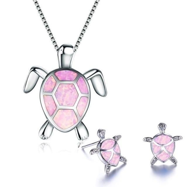 Komplettes Damenschmuckset: Schildkröten Halskette und Ohrringe aus hochwertigem Sterlingsilber mit schillerndem Opal.