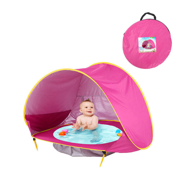 Kompaktes Kinderzelt mit UV-Schutz und Mini-Pool, perfekt für Reisen und entspannte Sommer-Tage.