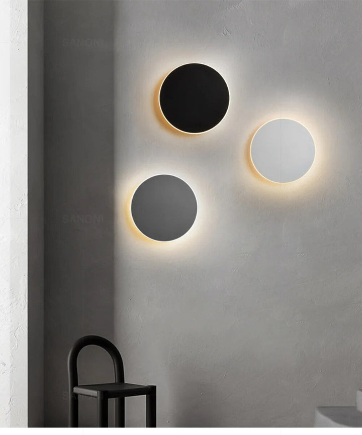 Minimalistische LED-Wandleuchte, Designlampe mit indirektem Licht für Ihr modernes Zuhause.