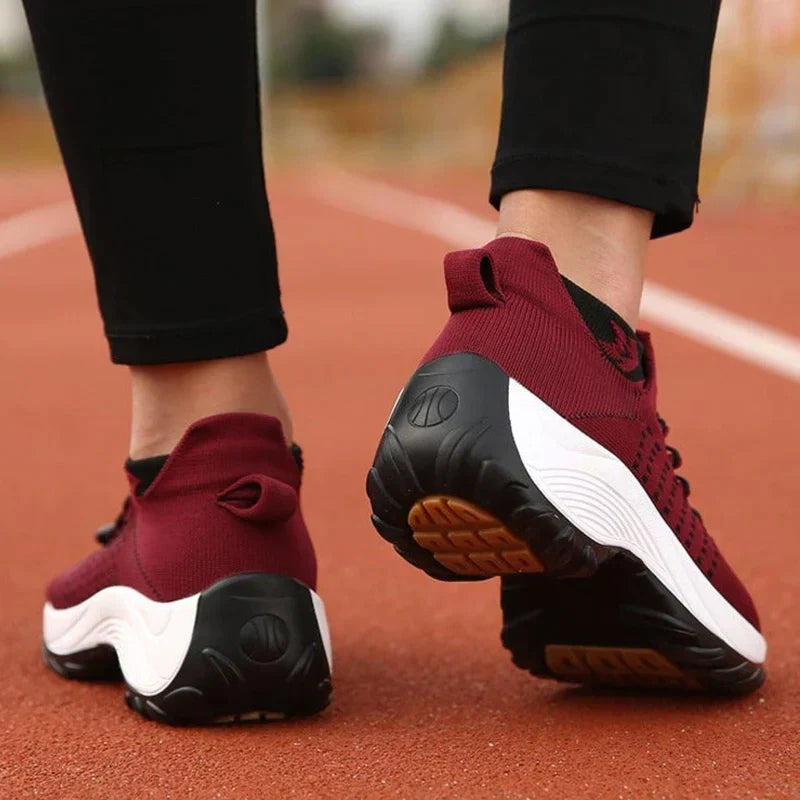 Damen-Komfortschuhe: Ergonomisch, schmerzlindernd und rutschfest – für gesunde und glückliche Füße.