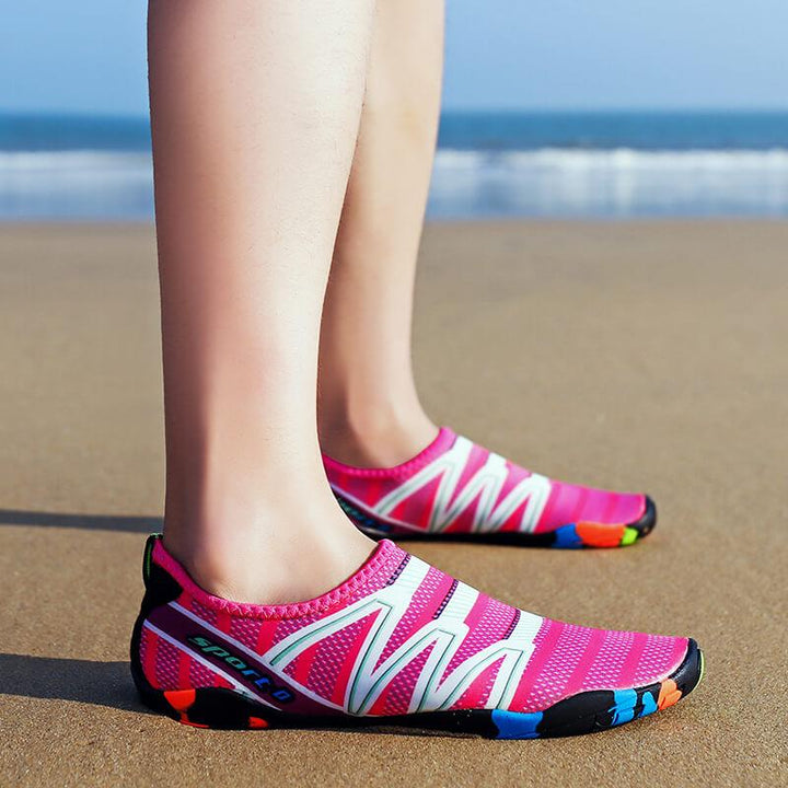 Leichte AquaFlex Sommerschuhe unisex, schnelltrocknend, ideal für Strand, Wassersport & Urlaub.