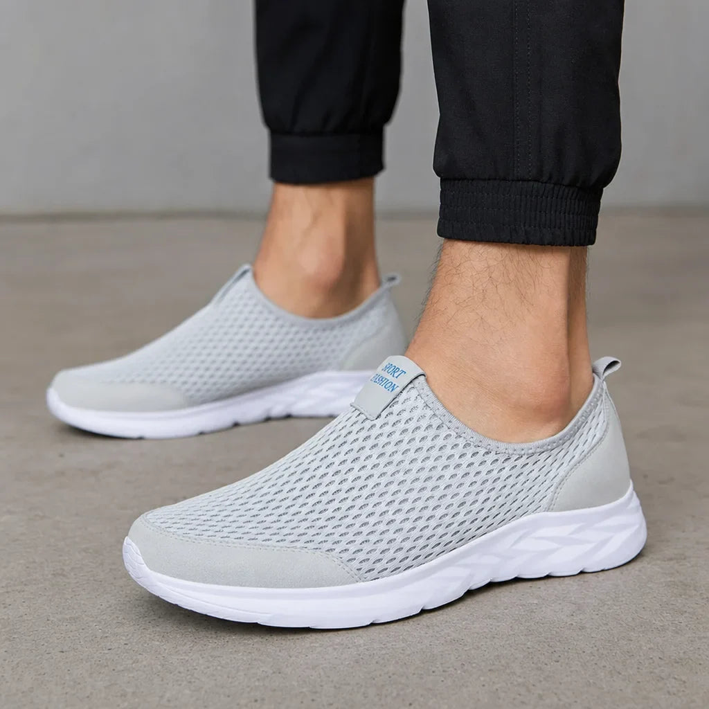 Leichte, bequeme Unisex Sommerslipper für Damen & Herren; atmungsaktiver Schlupfschuh, ideal als Freizeitschuh für den Sommer.