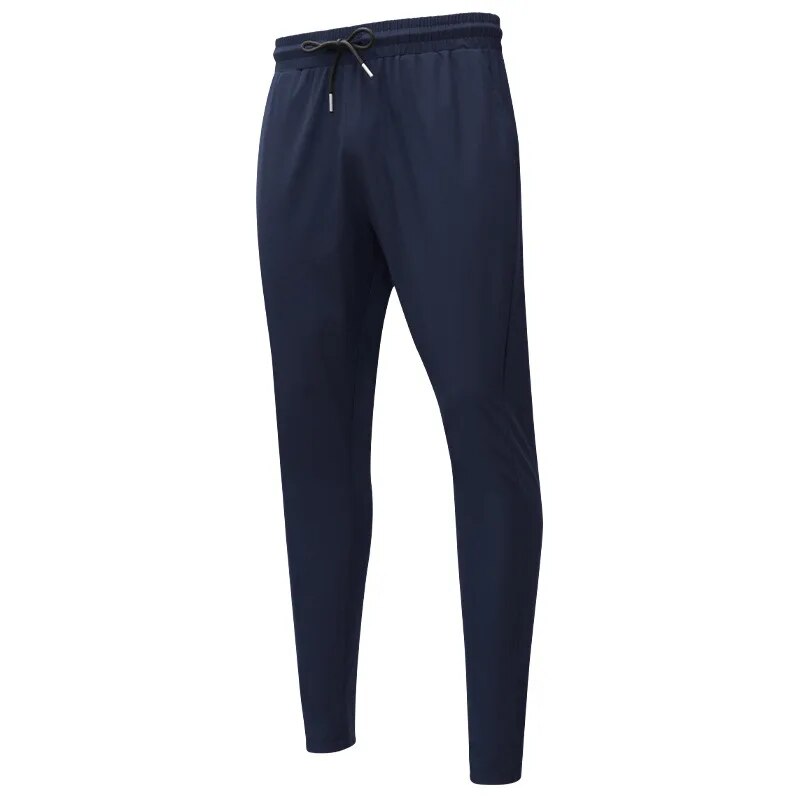 Performance-Herren Hose Regular Fit: Ideal als Trainingshose & Jogginghose, bietet Komfort & Funktionalität.