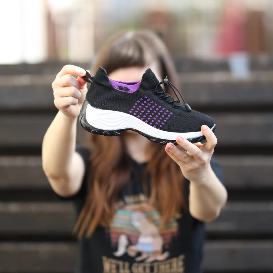 Hochwertige Damen-Komfortschuhe mit innovativer Schmerzlinderungstechnologie für gesunde Füße.