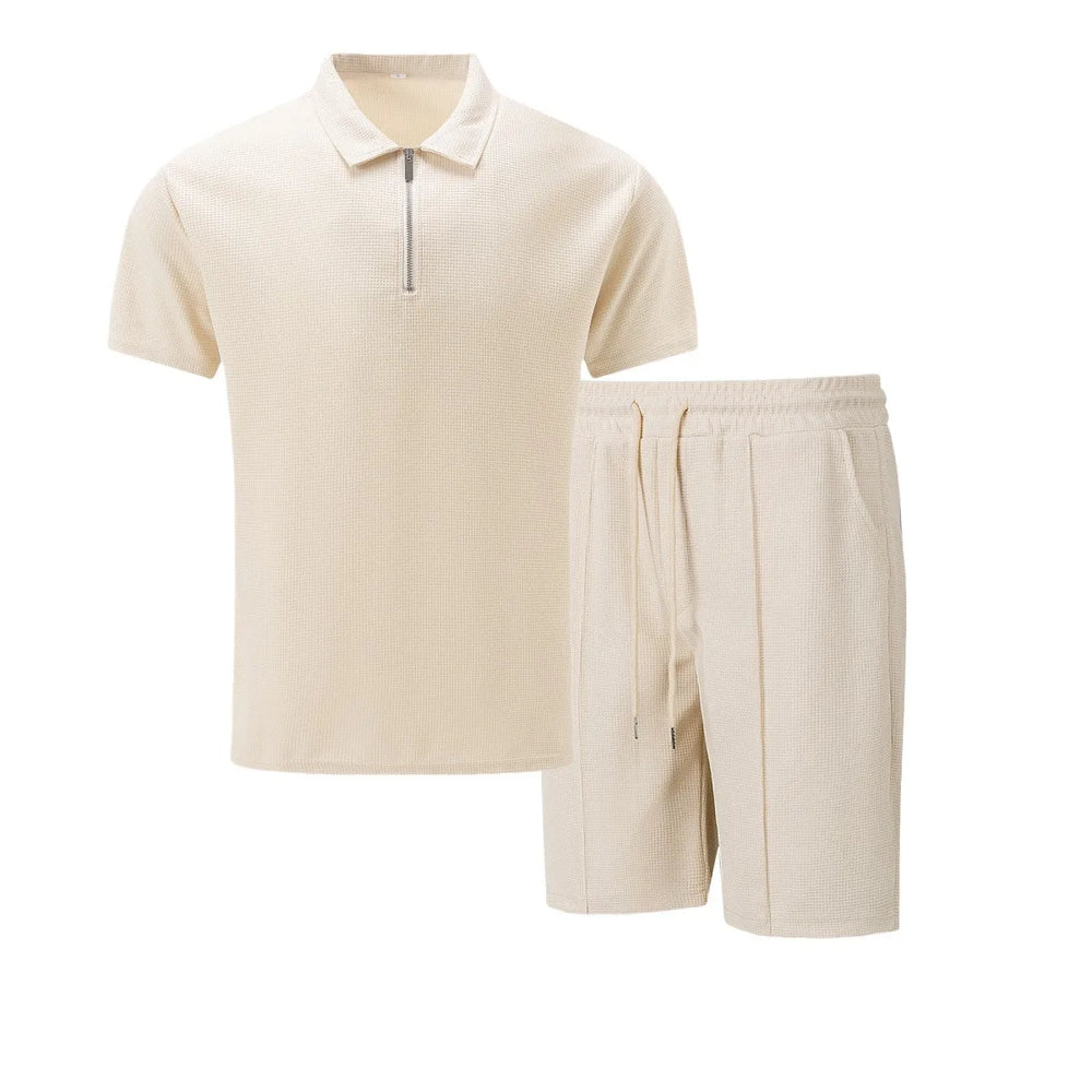 Casual Herren Set mit Strukturmuster: Trendiges Kurzarmshirt & passende Shorts für warme Sommertage.