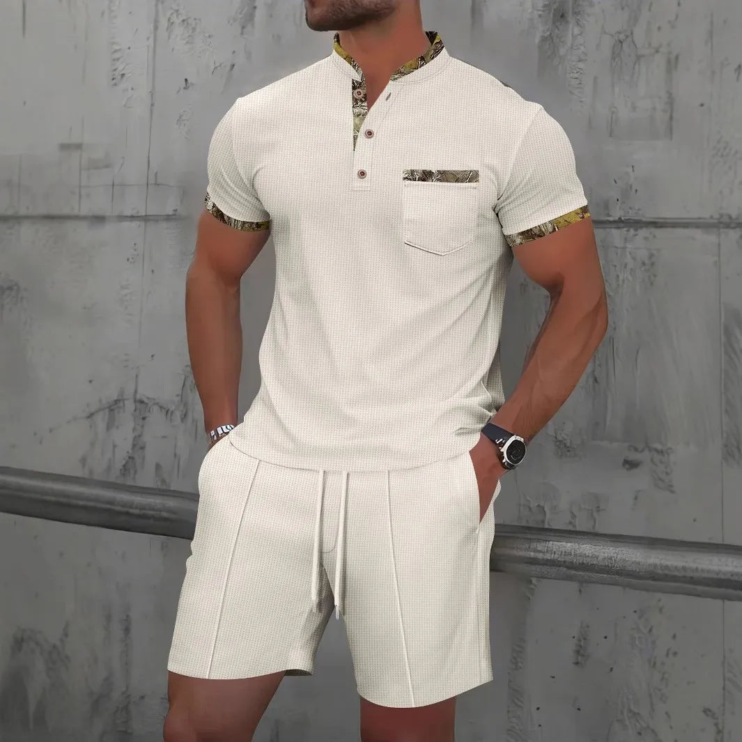 Herren Zweiteiler mit Strukturmuster: Ideal für Sommer, Freizeit, Strand & Urlaub, bestehend aus Shirt & Shorts.
