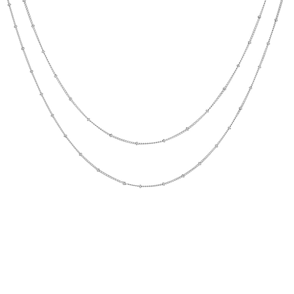 Moderne Damen Layering Halskette, verstellbar und wasserfest, ideal als vielseitiges Schmuckstück.
