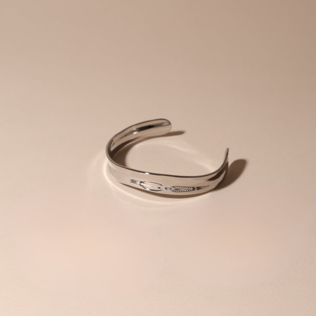 Wasserdichter Gold/Silber Damen Armreif aus Edelstahl, offenes Design, Statement-Look.