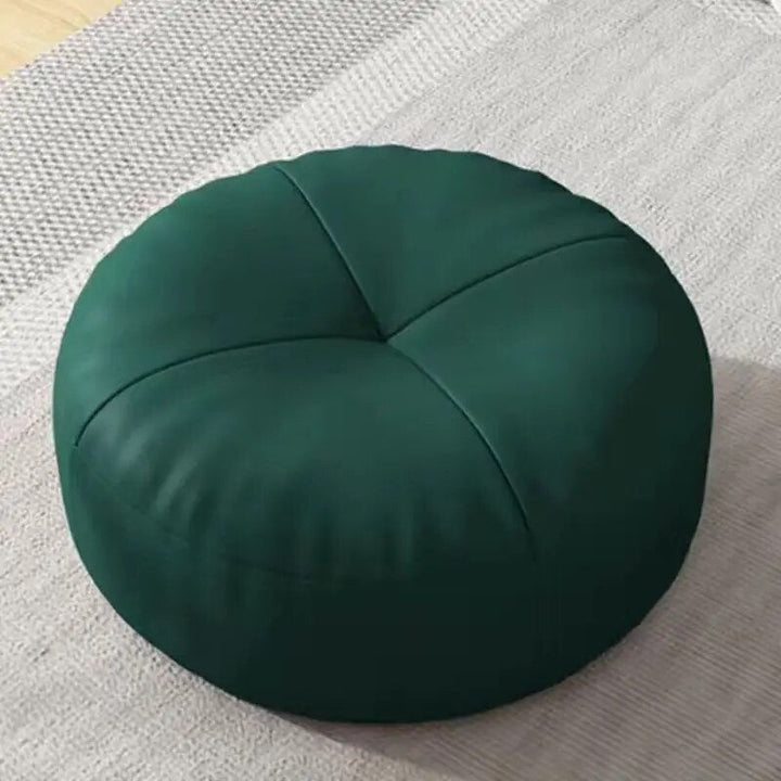 Großes, weiches Bodenkissen für gemütliche Leseecken. Komfortables Relaxkissen im modernen Wohnzimmer.
