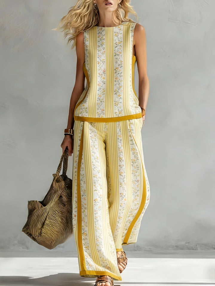 Sommerliches Damen Kombi-Set: Gemustertes Bohemian Top und weite Stoffhose für Freizeit.