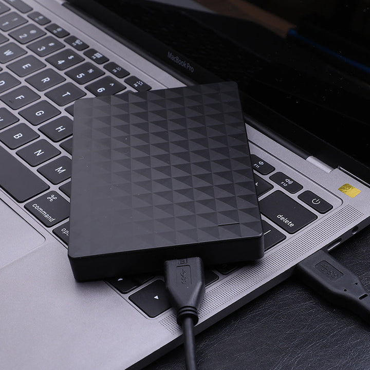 Kompakte Axton USB 3.0 Festplatte 10TB, ideal zum Speichern von Fotos, Videos und wichtigen Dokumenten unterwegs.