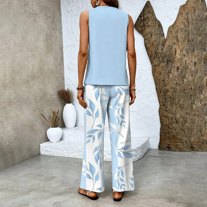 Damen Zweiteiler für warme Tage: Ärmelloses Top und weite Hose mit stilvollem Blattdruck.