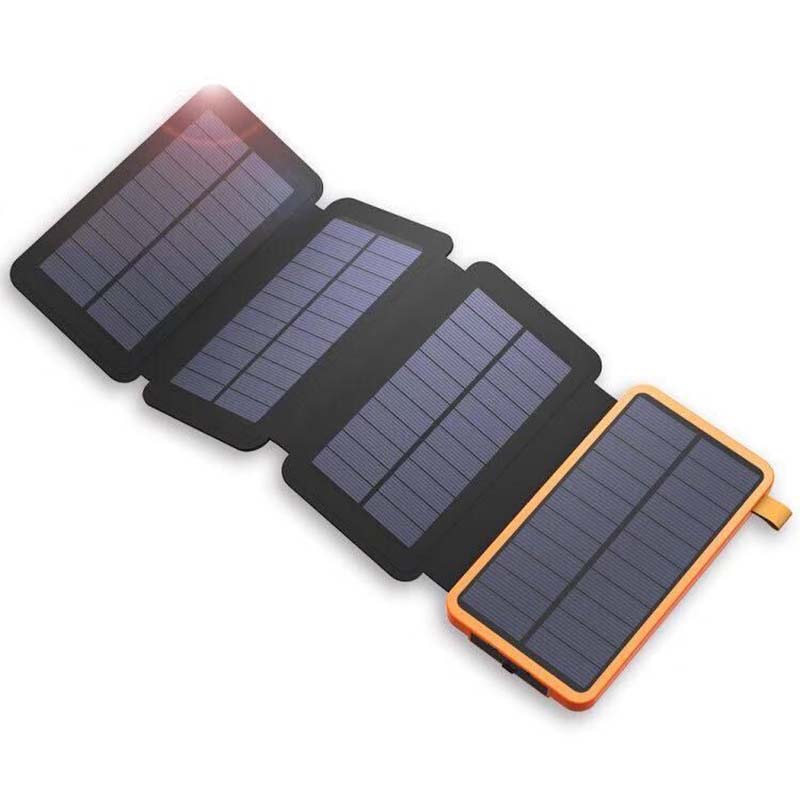 SunCore Solar Powerbank mit 4 Panels & 3 USB-Ausgängen. Tragbares Outdoor Ladegerät für Camping & Notfall.