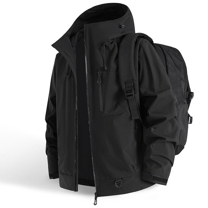Stylische Damen Outdoorjacke für Wandern & Reisen, atmungsaktiv, wasserdicht. Perfekter Begleiter für Damen.