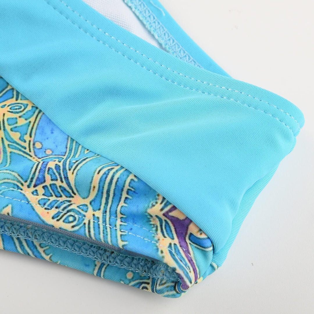 Eleganter Damen Strandbikini als Zweiteiler. Ideal für Schwimmen, Sonnenbaden & den stylischen Auftritt.