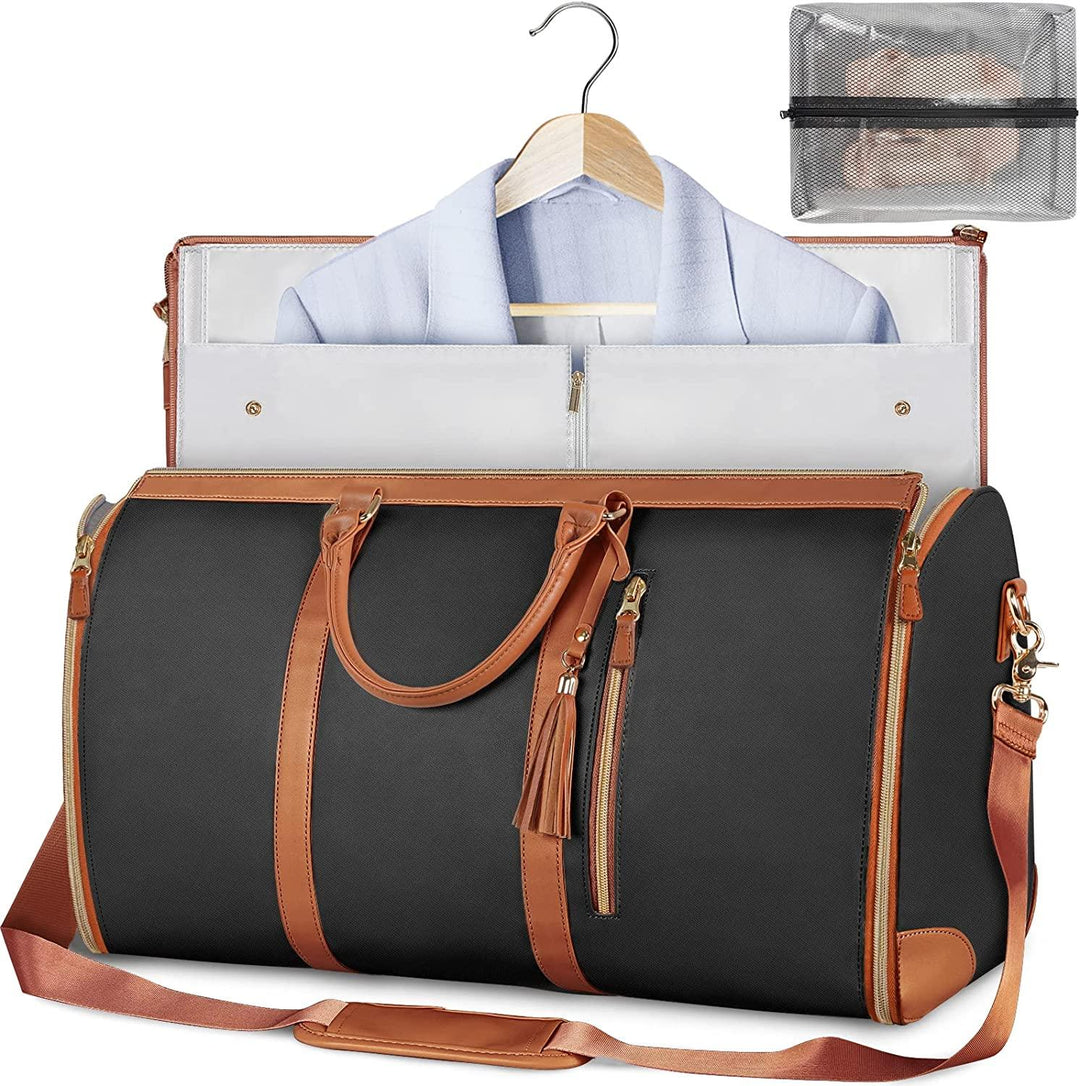 Platzsparende Reisetasche: faltbare Kleidertasche mit viel Stauraum, perfekt für ordentliche & geschützte Garderobe.