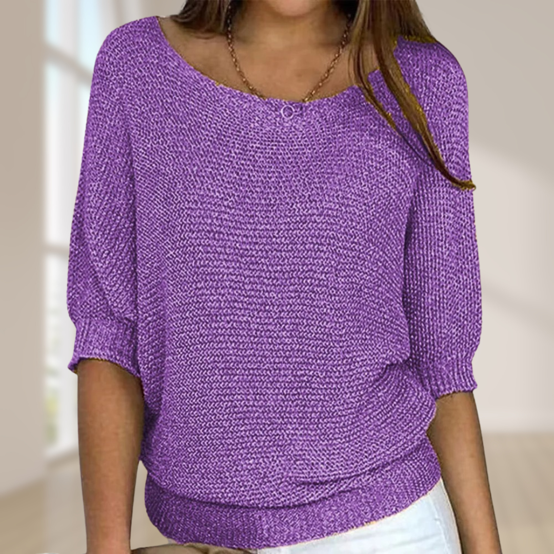 Eleganter beiger Damen Strickpullover mit Langarm. Perfekter Herbst-Pullover für einen stilvollen Casual-Look.
