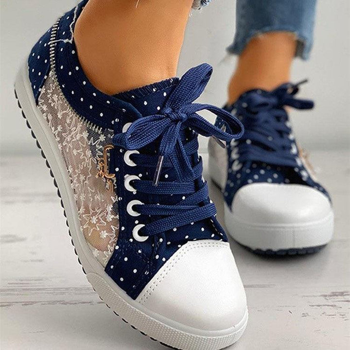 Komfortabler Damenschuh: Sportlicher Sneaker mit atmungsaktivem Obermaterial & rutschfester Sohle.