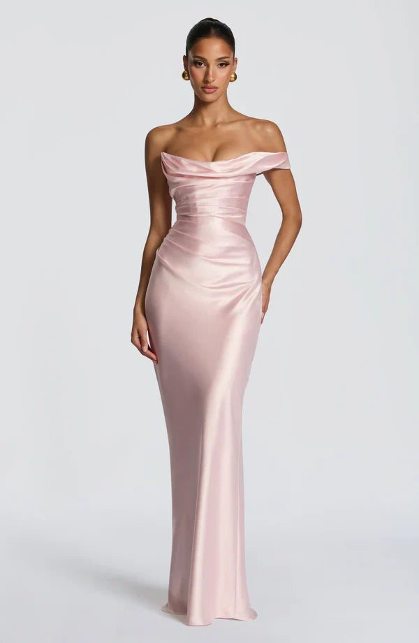 Elegantes Damen Ballkleid One Shoulder in Maxi-Länge, mit schmeichelhafter Passform.