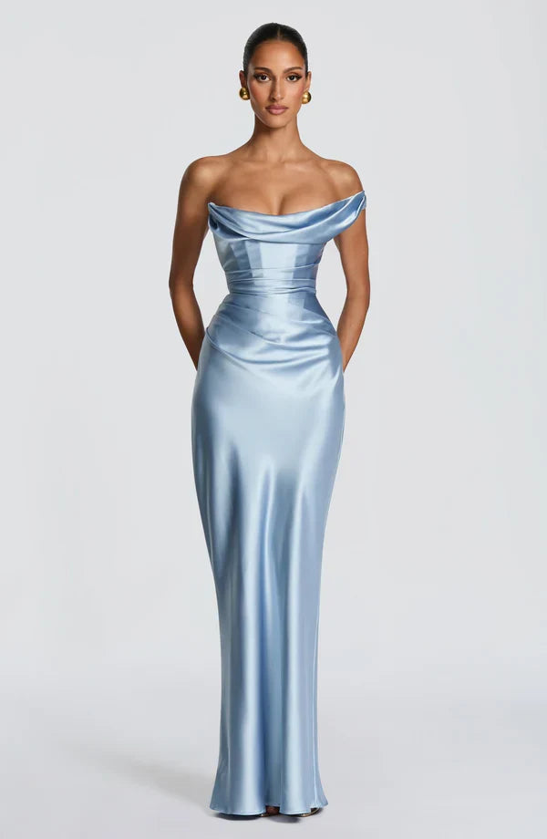 One Shoulder Abendkleid für Damen, langes Design, mit schmeichelnder Silhouette.