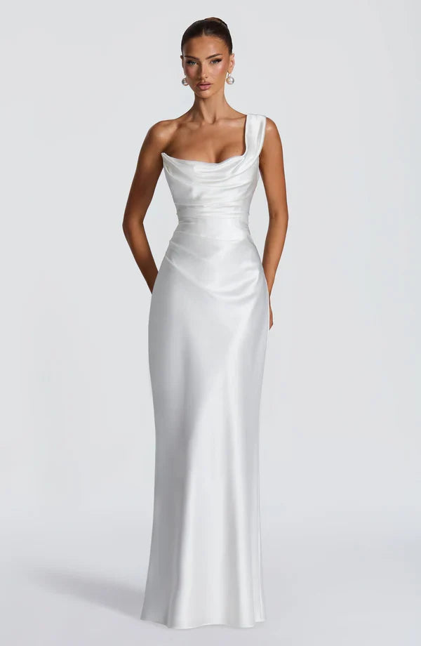 Figurformendes Damen Maxi Kleid, One Shoulder, ideal für elegante Abendgarderobe.