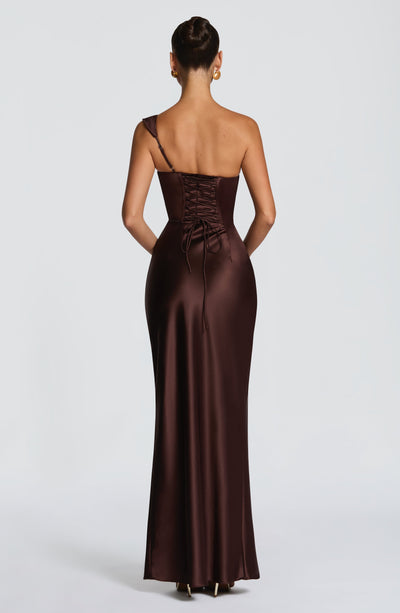 Damen Ballkleid One Shoulder, Maxi Länge, mit schönem Fall des Stoffes.