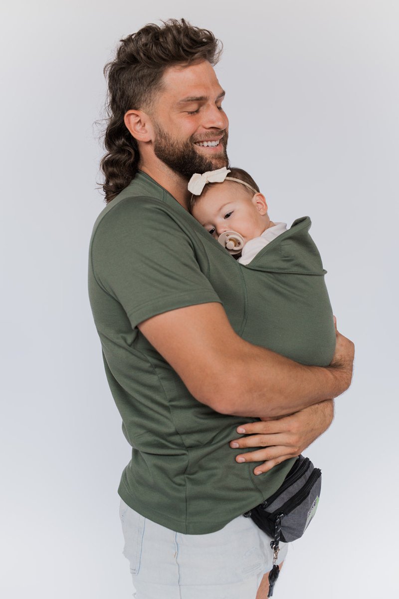 Praktisches Unisex Trageshirt für Eltern, perfektes Geschenk für Babypflege & freihändigen Komfort.