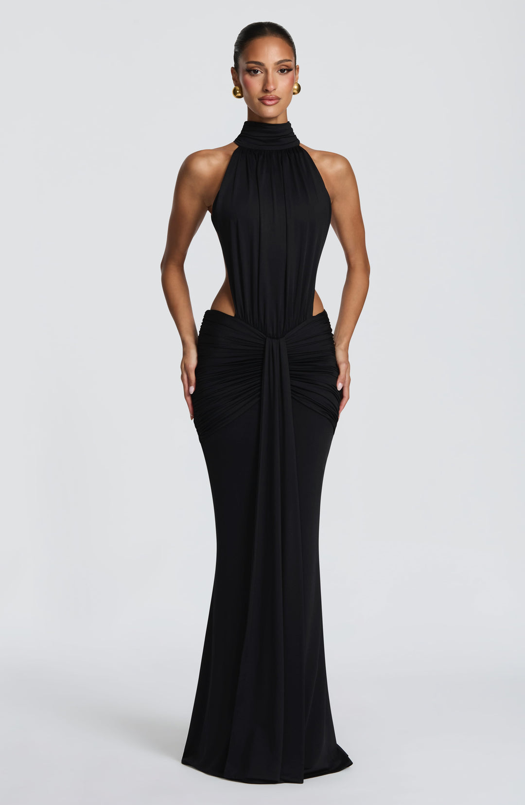 Eleganter Neckholder Maxikleid, figurbetontes Abendkleid, langer Schnitt, mit offenem Rücken.