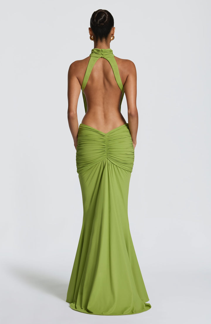 Festliches Abendkleid Neckholder, glamouröser Look, langer Schnitt, tiefer Rückenausschnitt.