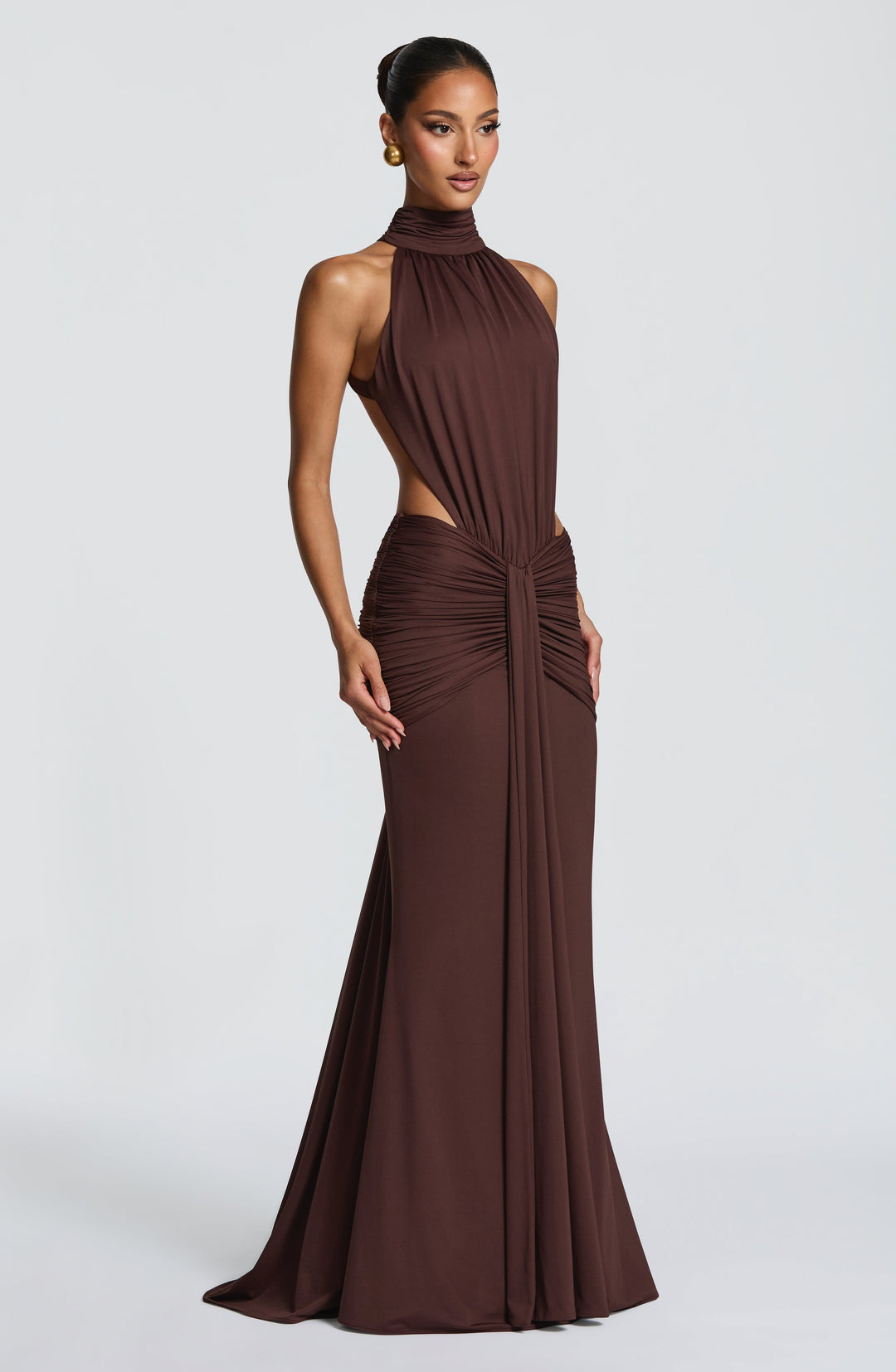 Schwarzes Neckholder Abendkleid, elegantes Maxikleid, perfekt für Gala & Party.