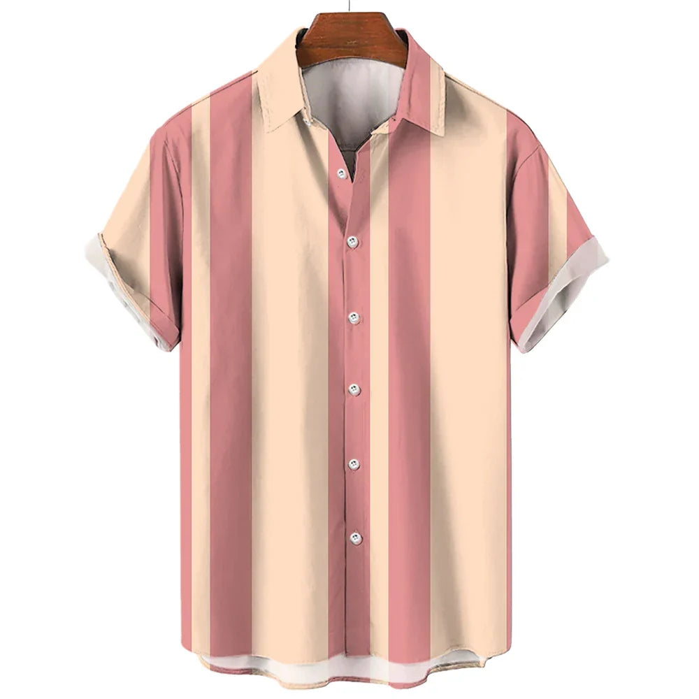 Vielseitiges Herren Sommerhemd mit Retro-Streifen, ideal für Casual-Looks und den Urlaub.