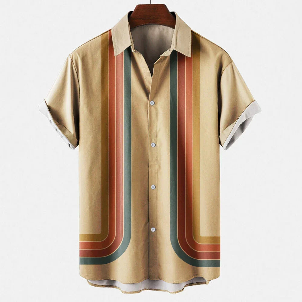 Trendiges Herren Freizeit-Hemd im Relaxed Fit mit Retro-Streifen, komfortabel für den Sommer.